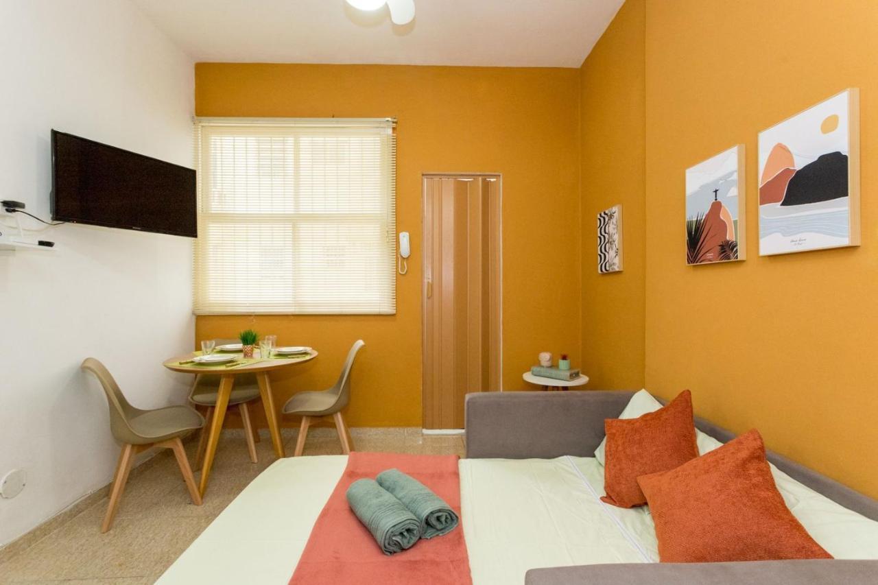 Conforto E Relax, Caminhando Para A Praia De Copacabana, Quarto E Sala, Completo, Com Wi Fi, Cozinha, Ar Condicionado Rio de Janeiro Exterior foto